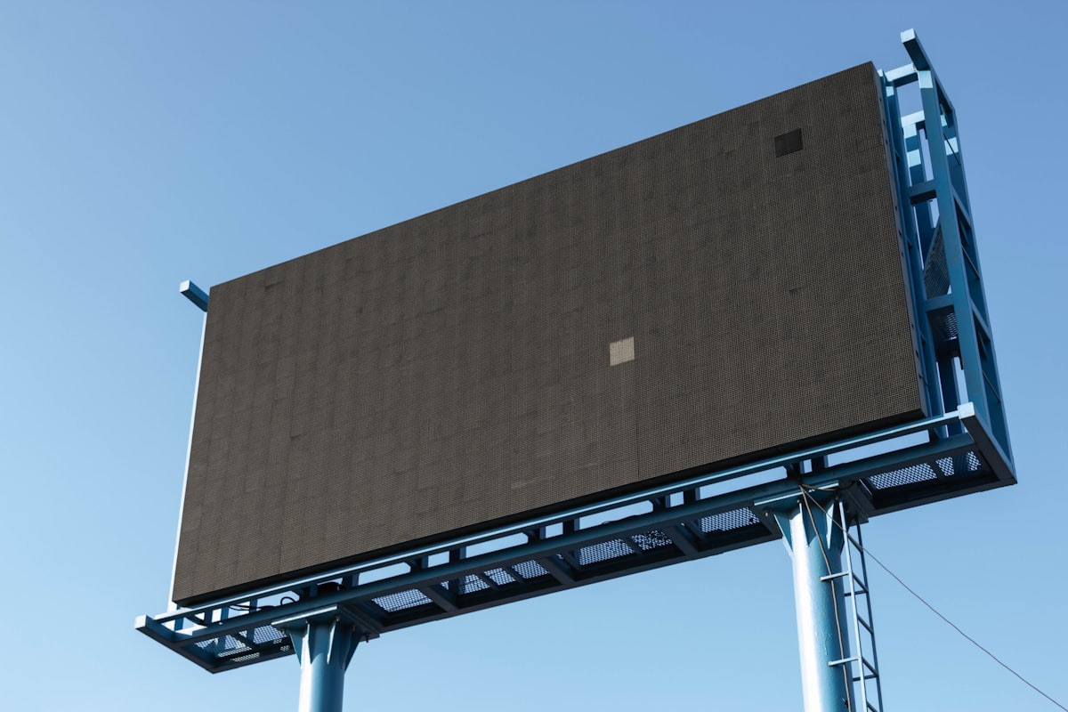 Signage & Billboard Servicing